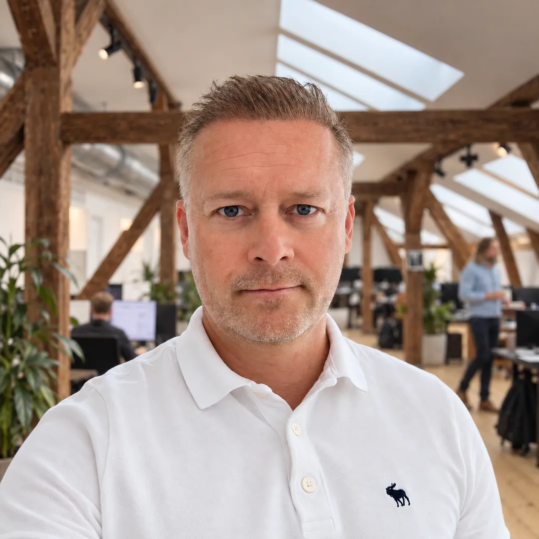 Jesper Halliday
